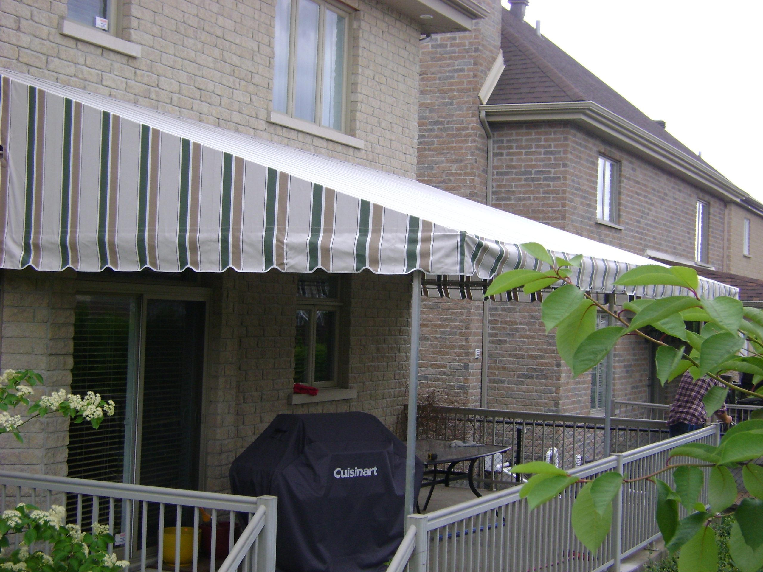 Auvent de balcon- Pro Du Patio - De multiples possibilités d'installations